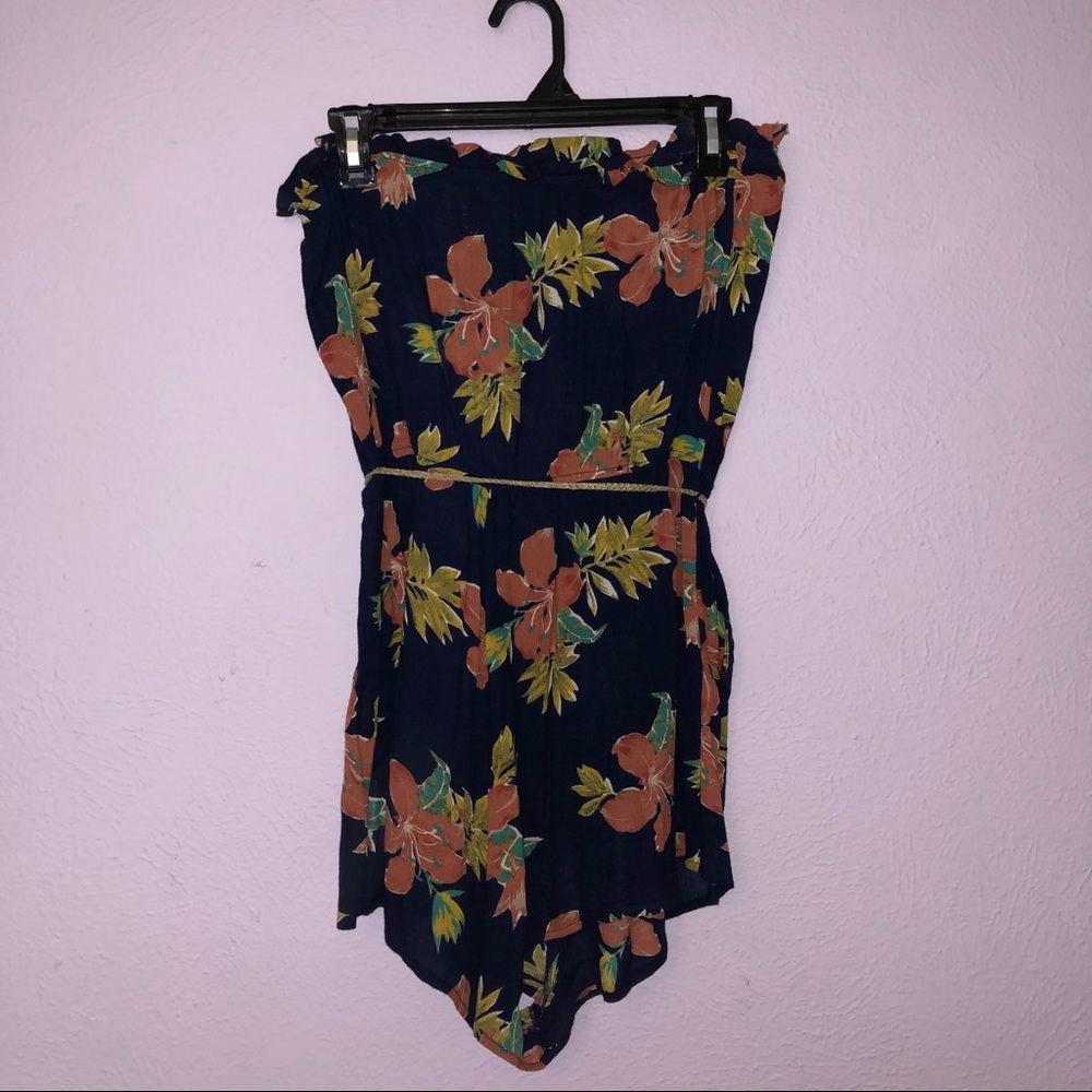 Forever 21 Floral Romper L - Picture 2 of 7